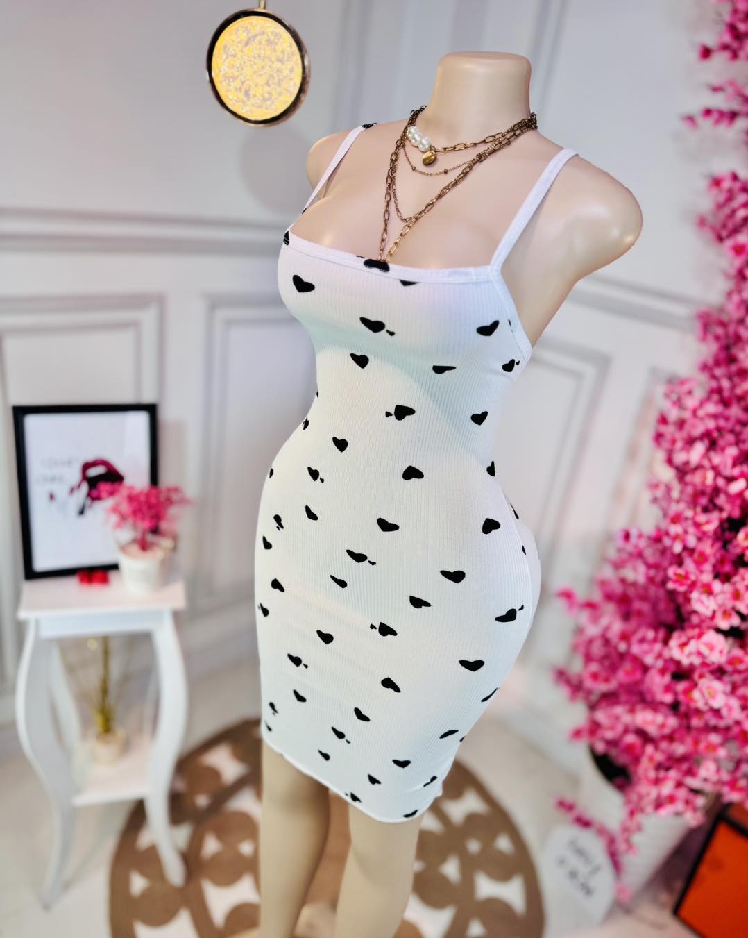 🔥🔥👗🩱ارض ارض سعر فوندروب قلب ولا في الاحلام وتاريخ و المجرة مع خدمة التوصيل المجانية اطلبي اكثر من واحدة للحصول على العروض الخيالية🎁🎁