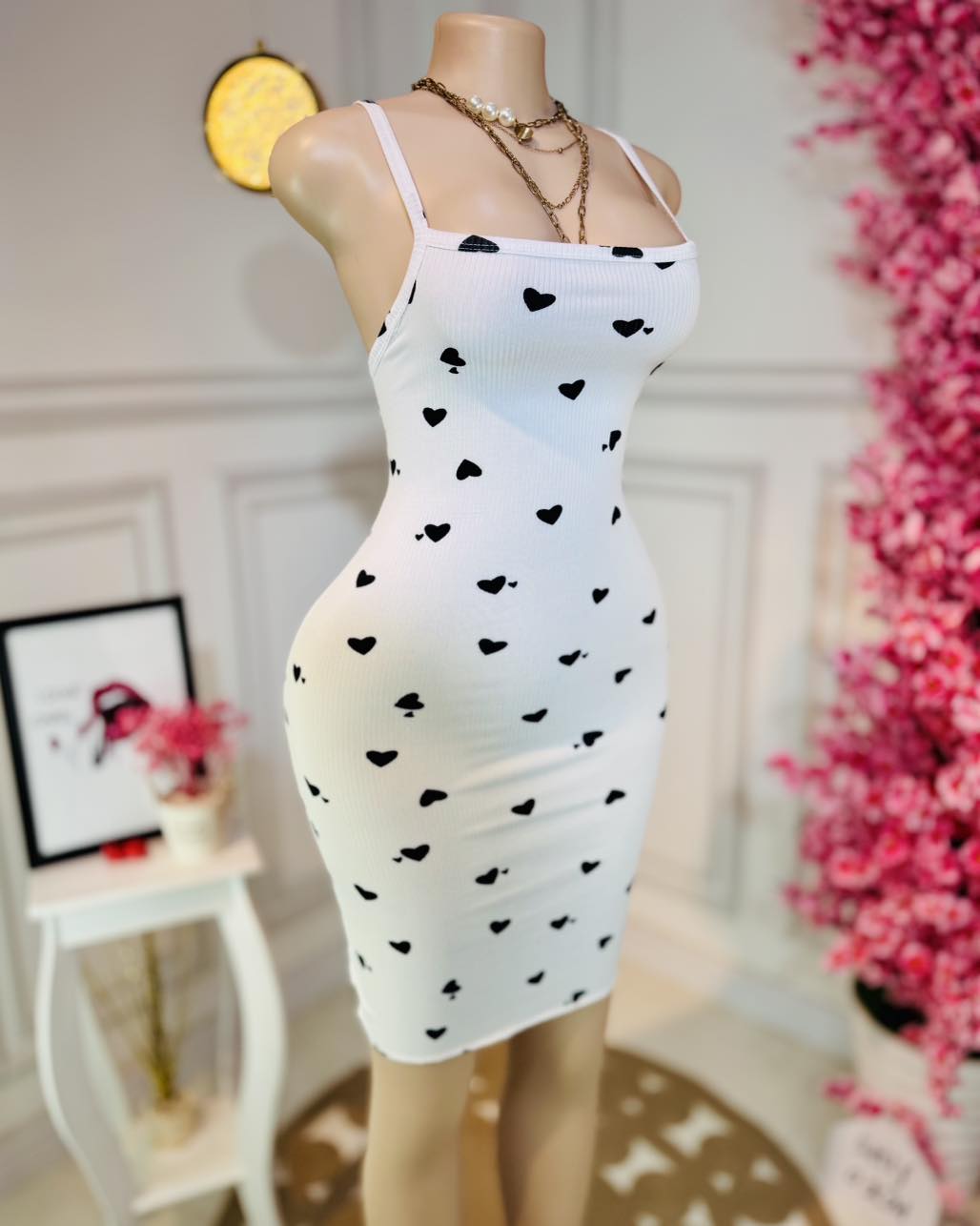 🔥🔥👗🩱ارض ارض سعر فوندروب قلب ولا في الاحلام وتاريخ و المجرة مع خدمة التوصيل المجانية اطلبي اكثر من واحدة للحصول على العروض الخيالية🎁🎁